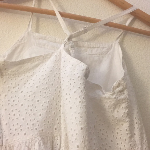 Kids White Floral Dress - Picture 5 of 6